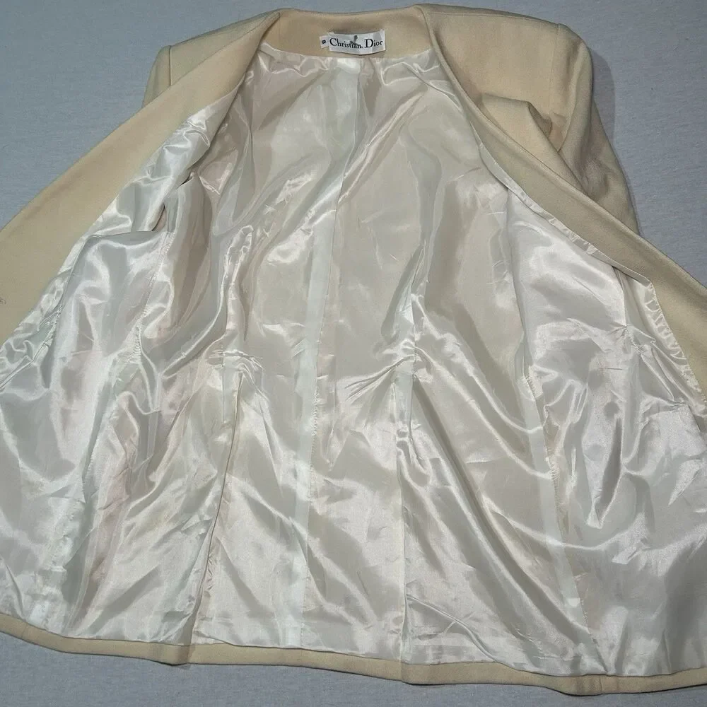 VTG Christian Dior jacket sz 8 in cream, double-breasted design